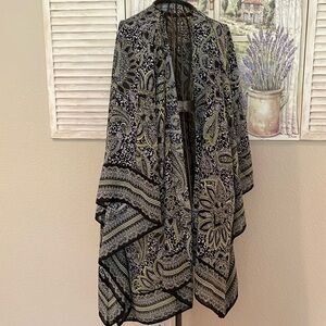 Pretty Paisley Kimono Poncho NonWrinkle by Catherines
